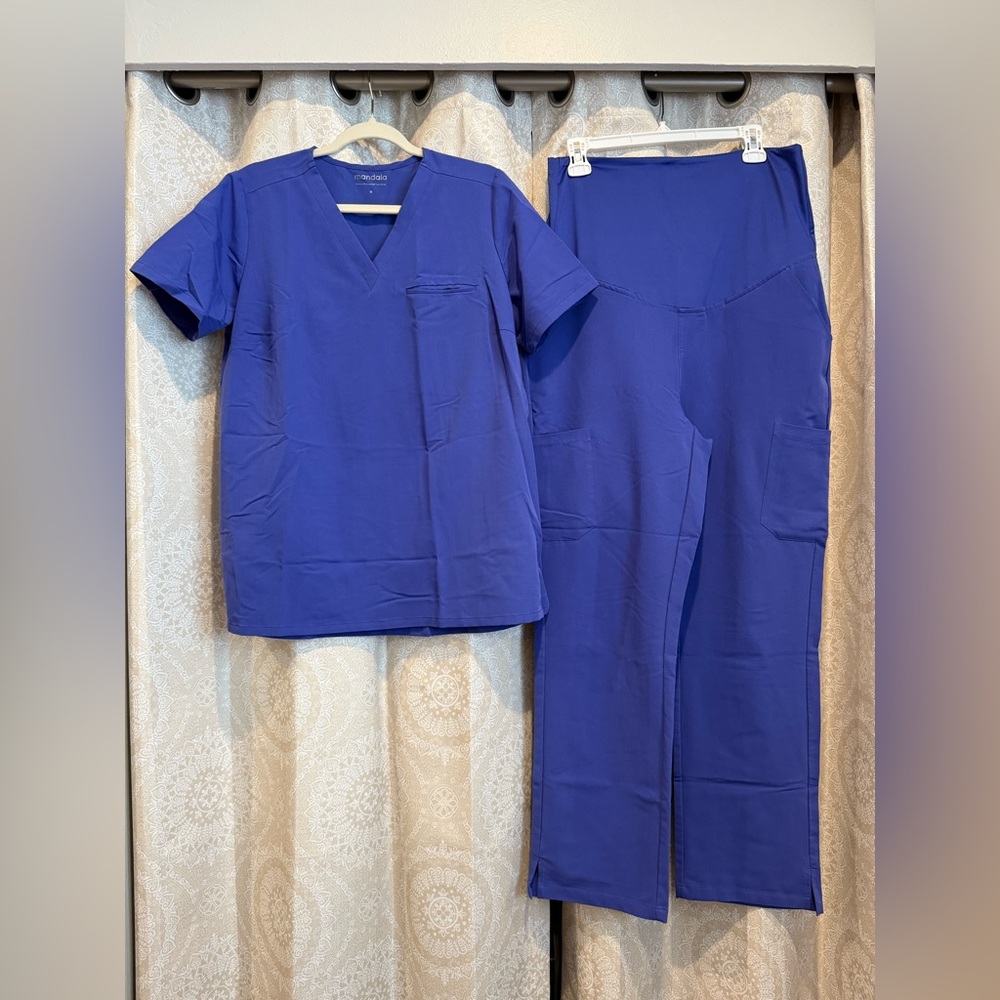 Mandala Periwinkle Maternity Scrub Set